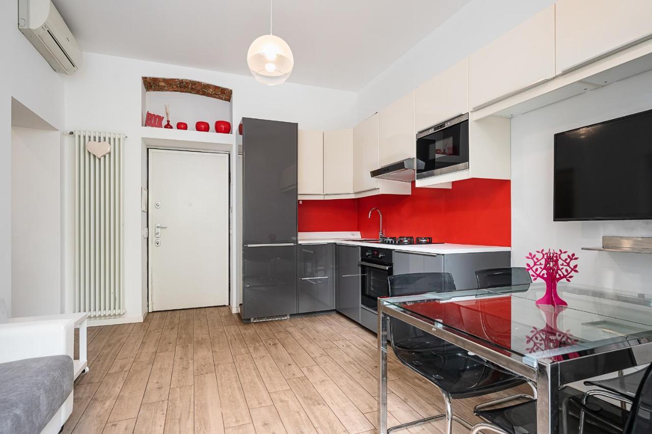 Classbnb - With Balcony Near The Center * Mailand